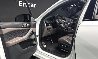 X6M (G06)