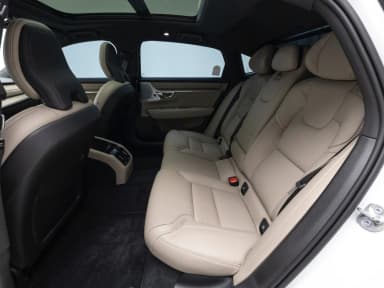 S90