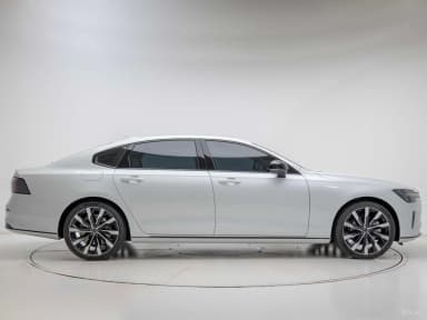 S90