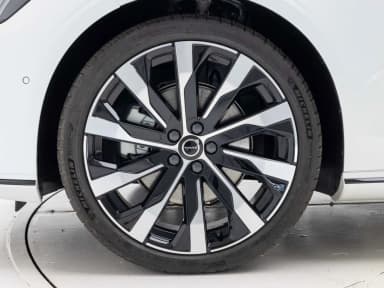S90