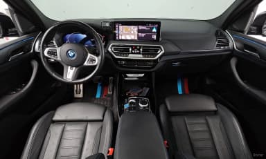 iX3