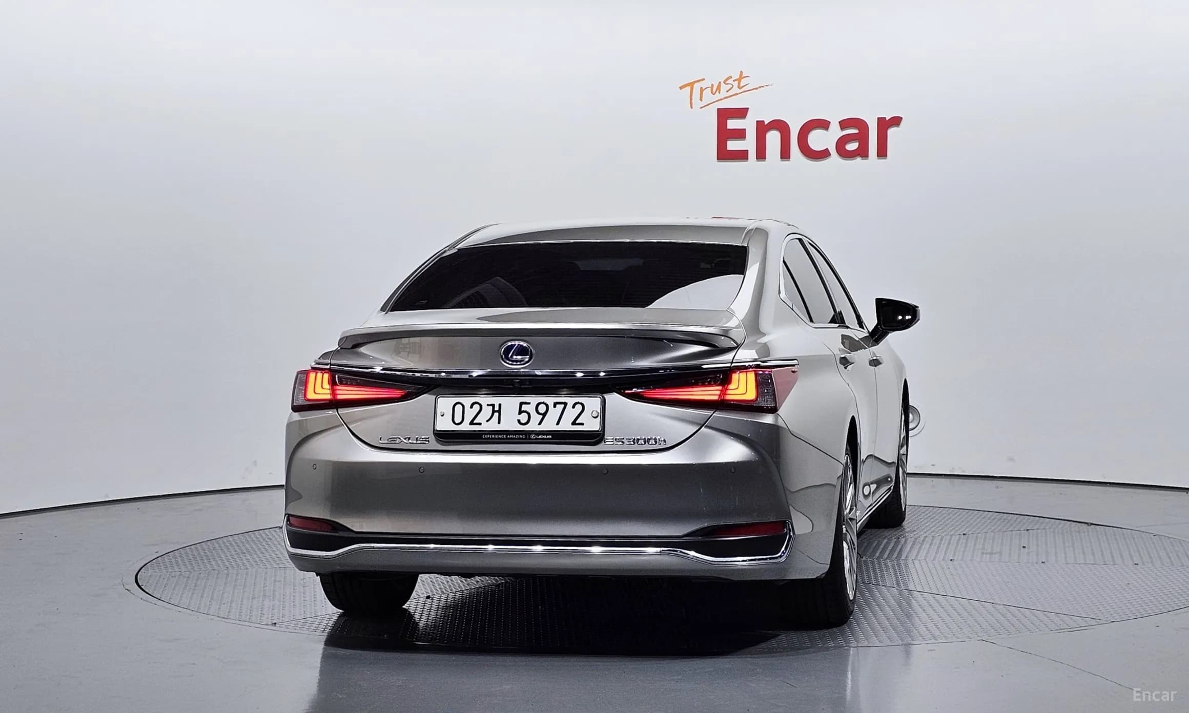 ES300h 7th Generation