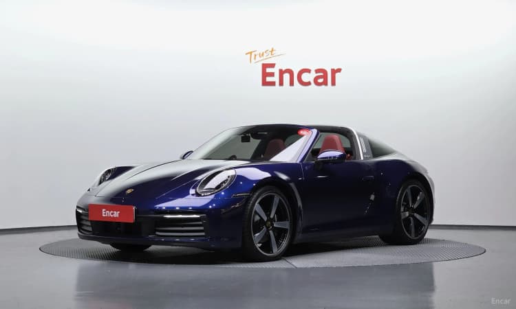 911 (992)
