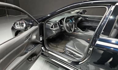 Camry (XV70)