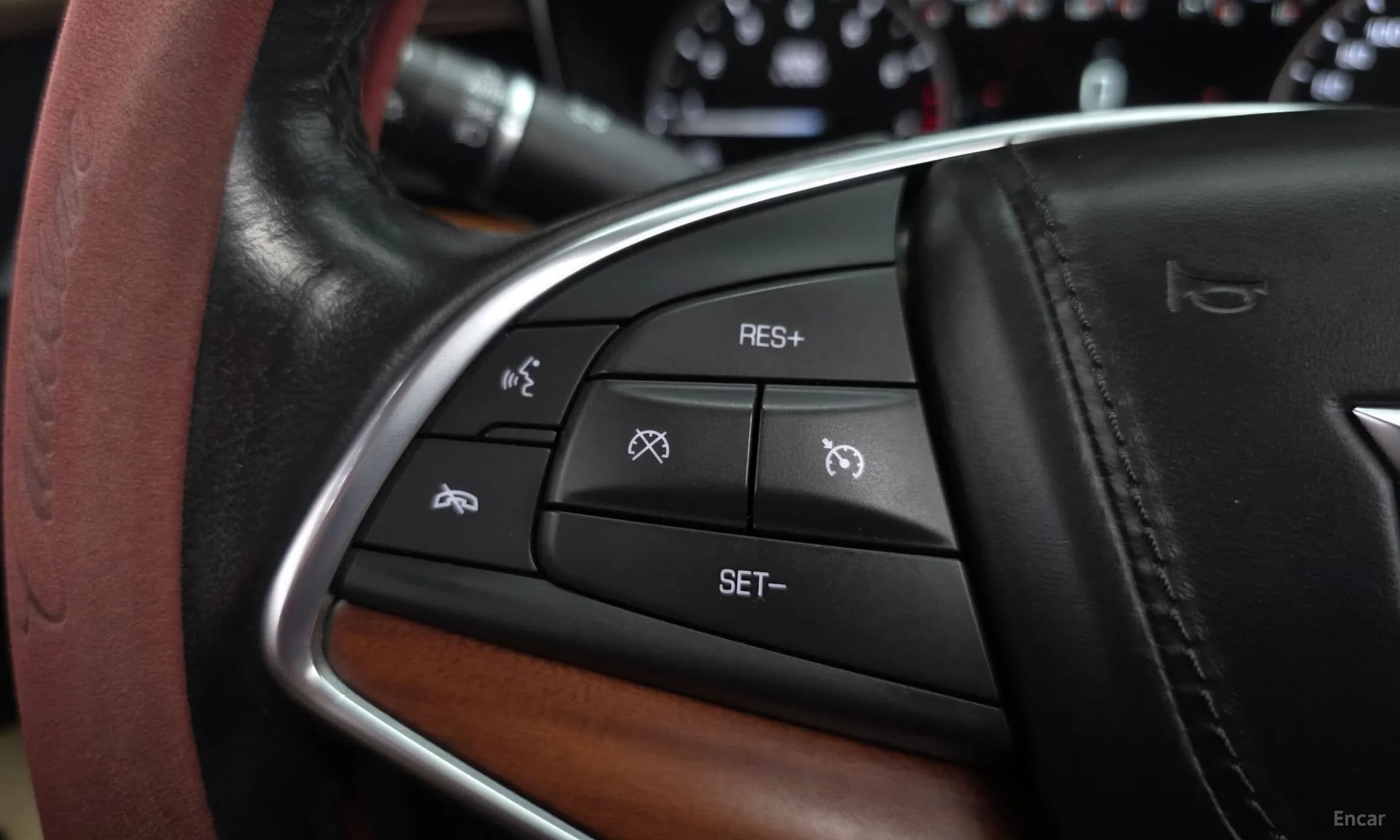 XT5