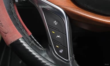 XT5