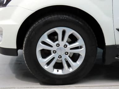 Korando Sports