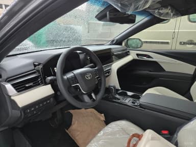 Camry (XV80)