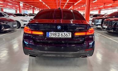 5 Series (G30)