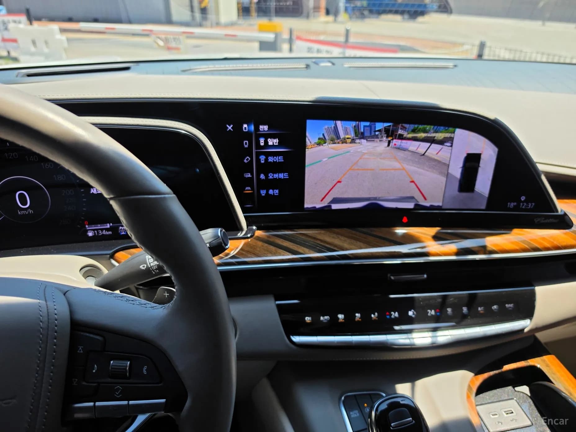 Escalade 5th Generation