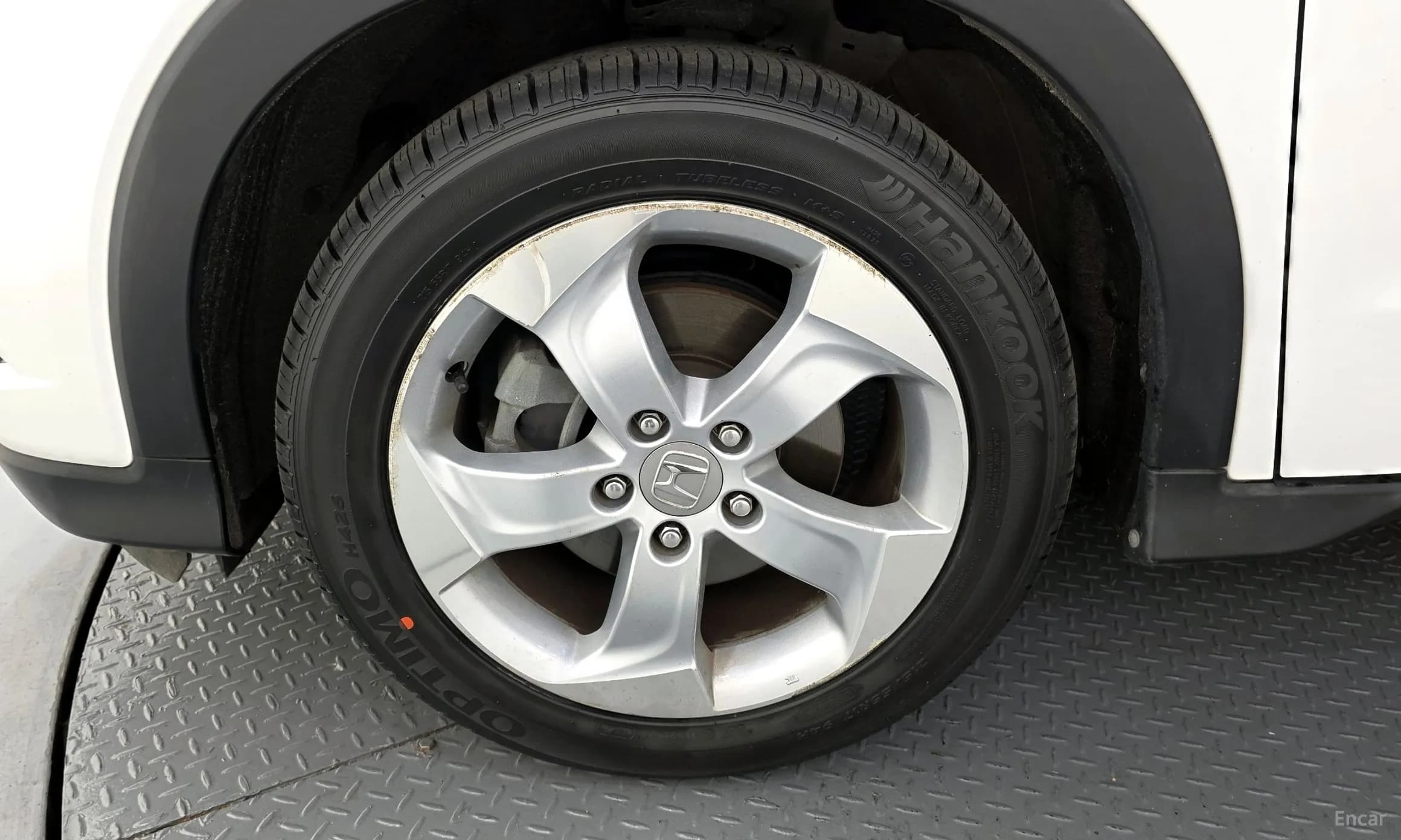 HR-V