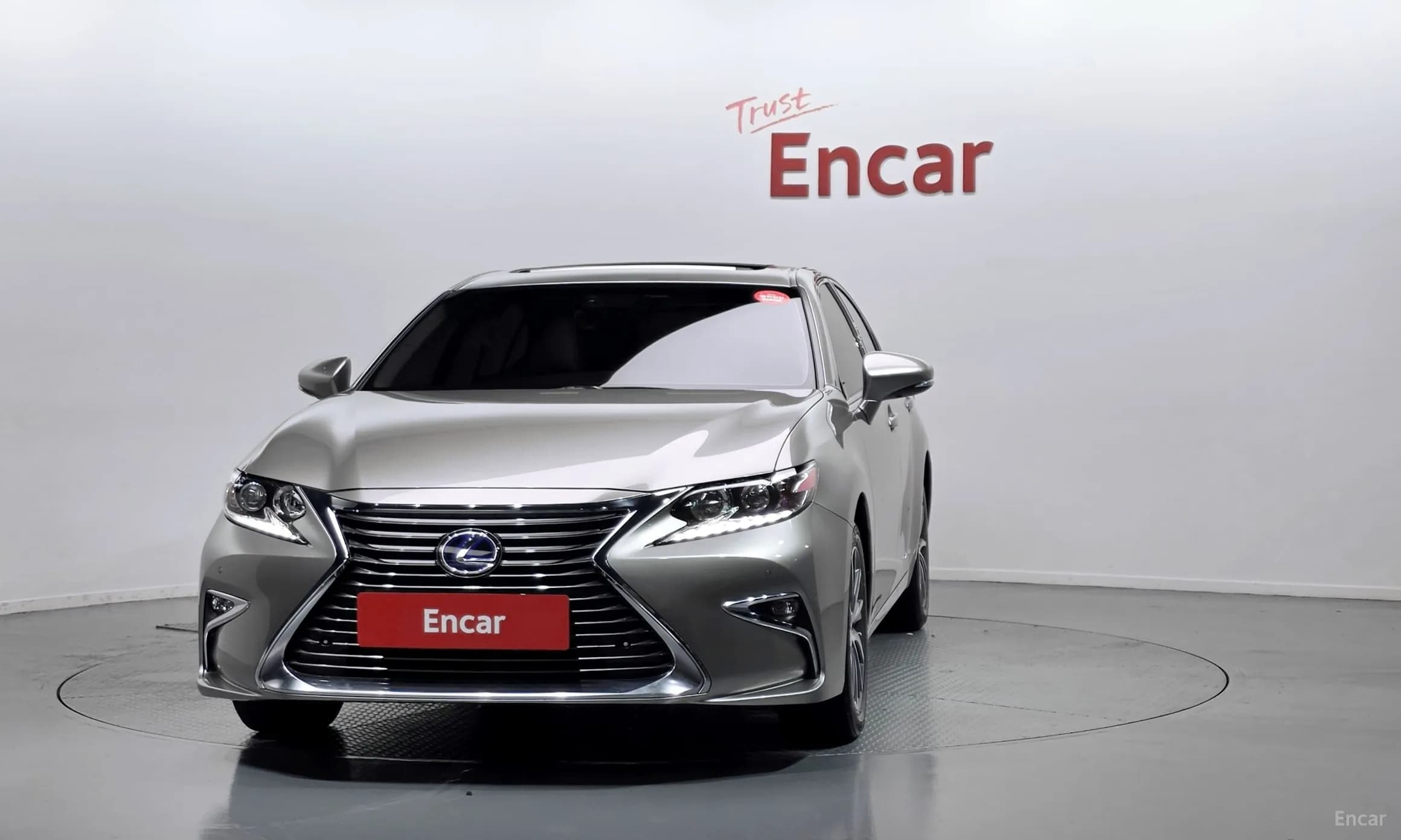 New ES300h