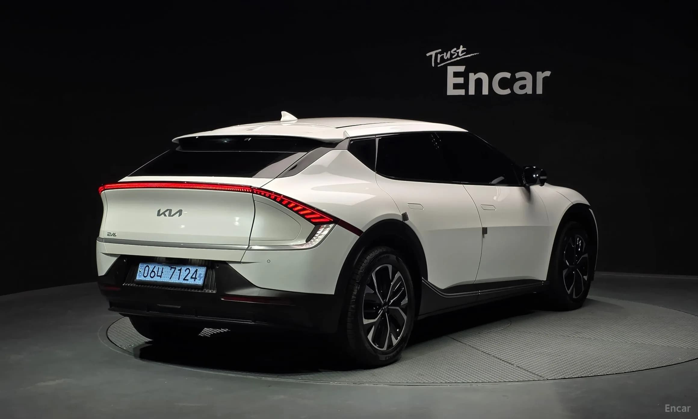 EV6