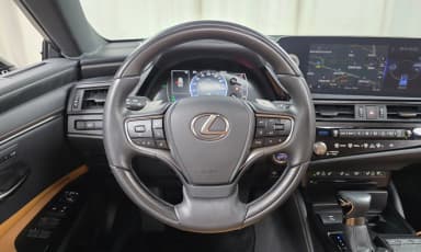 ES300h 7th Generation