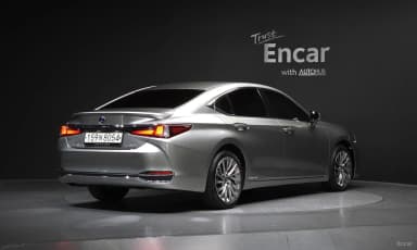 ES300h 7th Generation