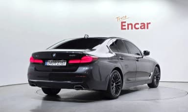 5 Series (G30)