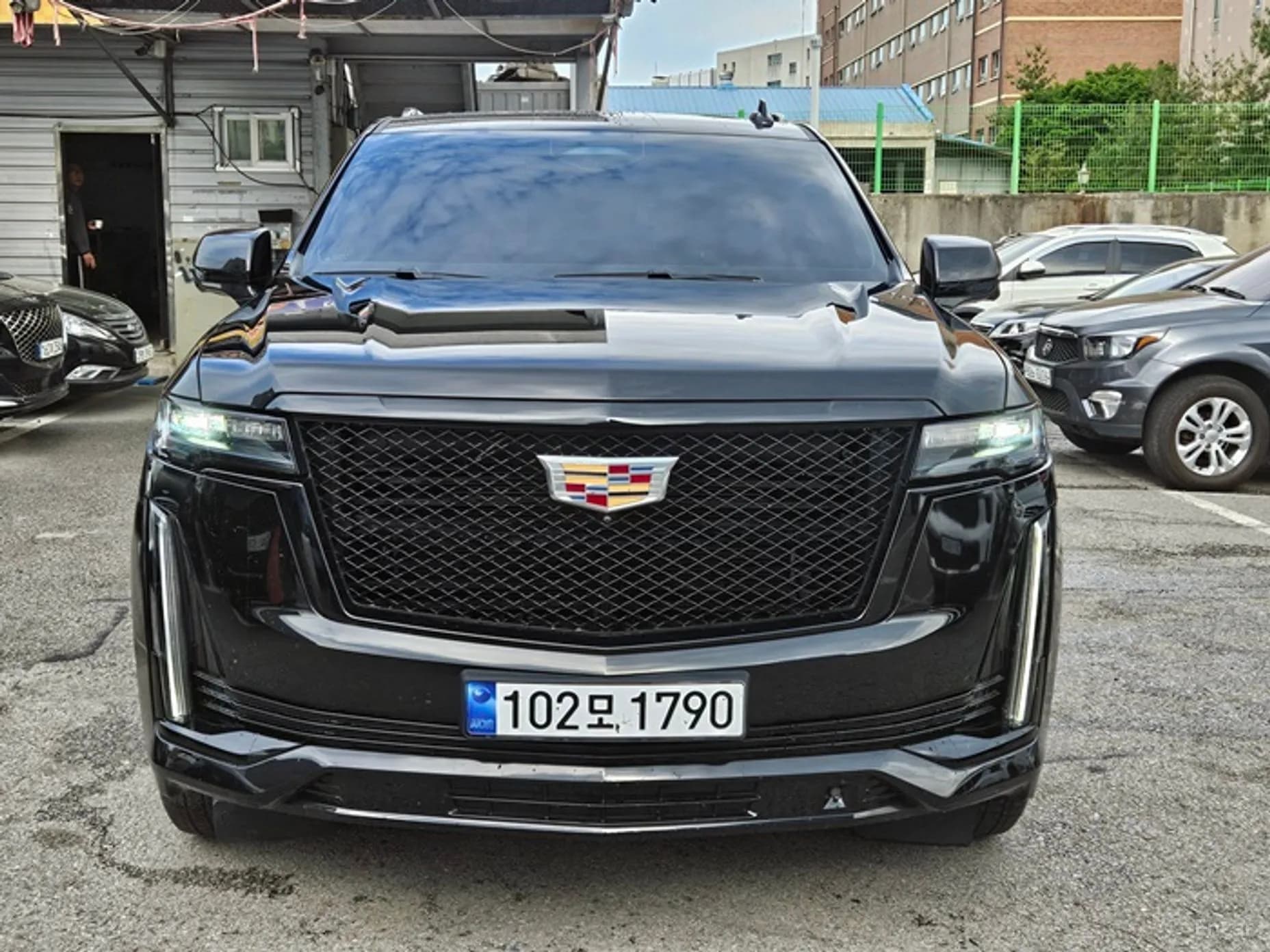 Escalade 5th Generation