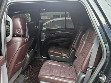 Escalade 5th Generation