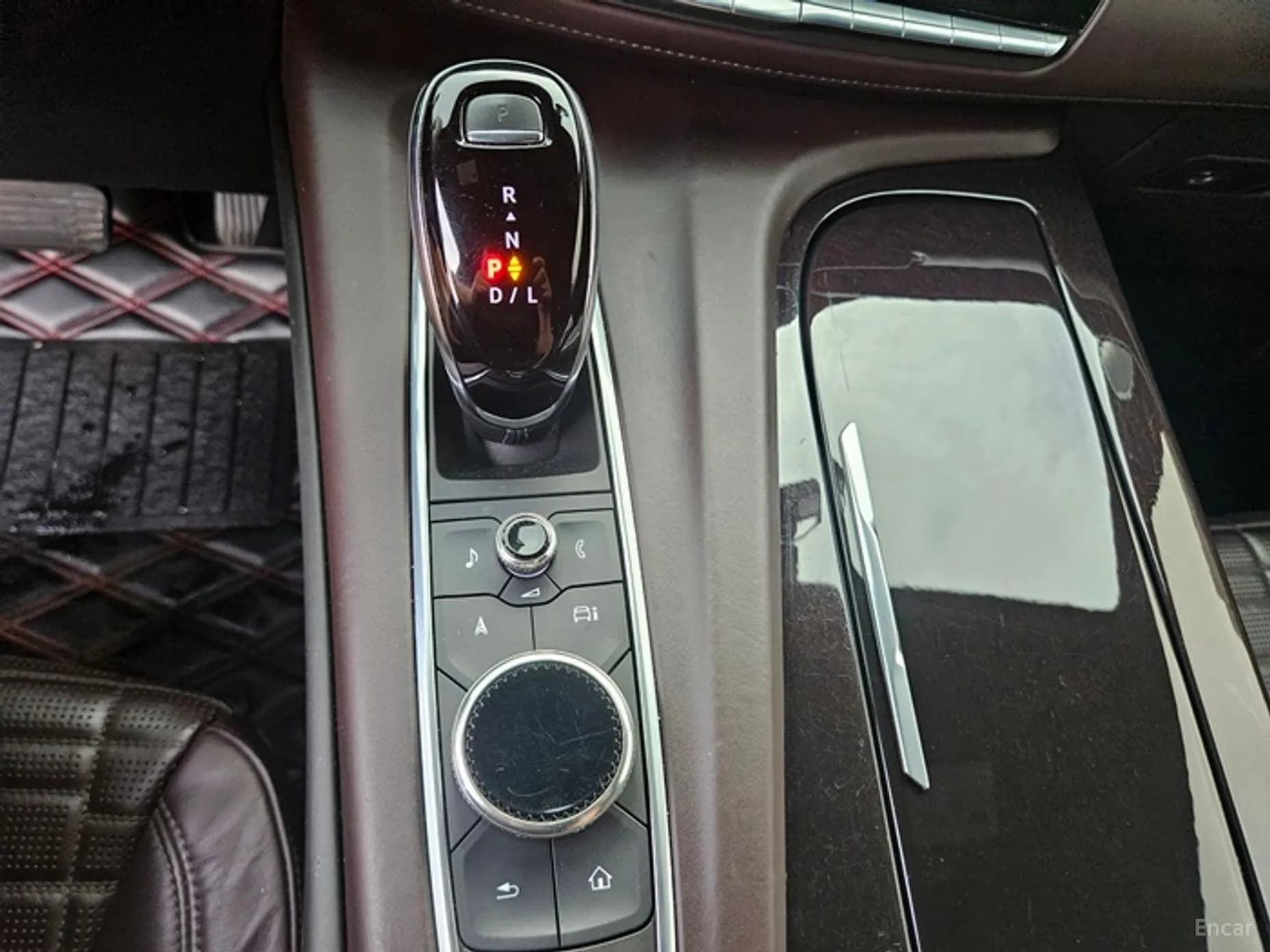Escalade 5th Generation