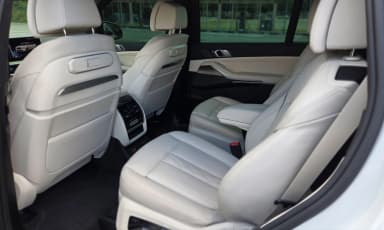 X7 (G07)