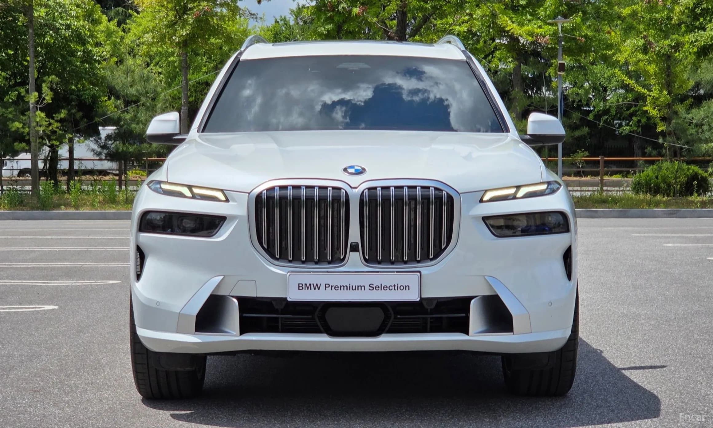 X7 (G07)