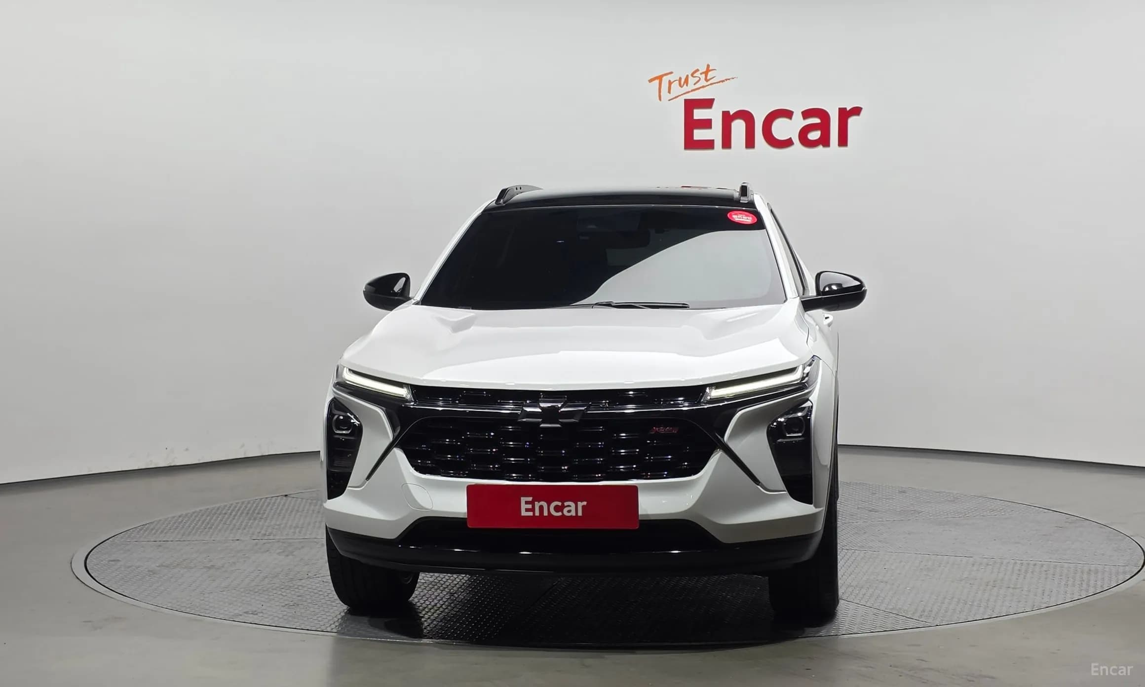 Trax Crossover