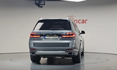 X7 (G07)