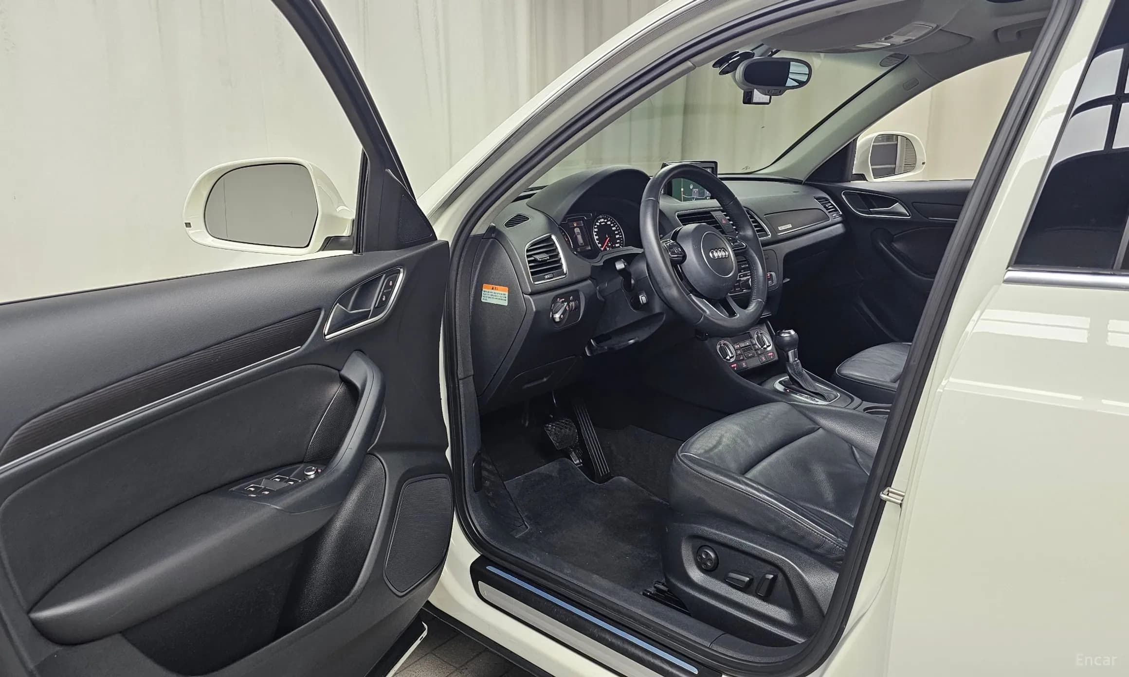 Q3
