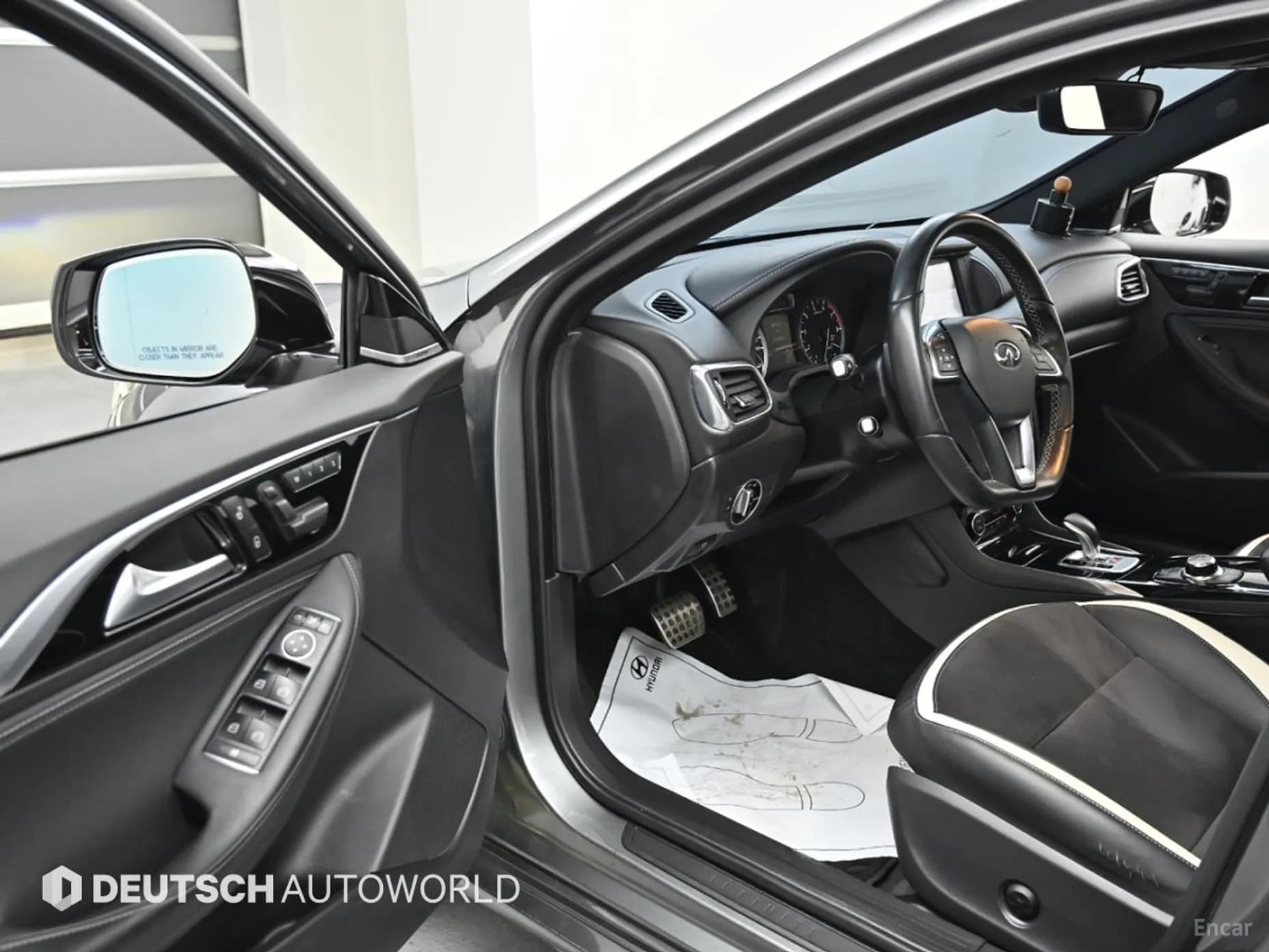 Q30