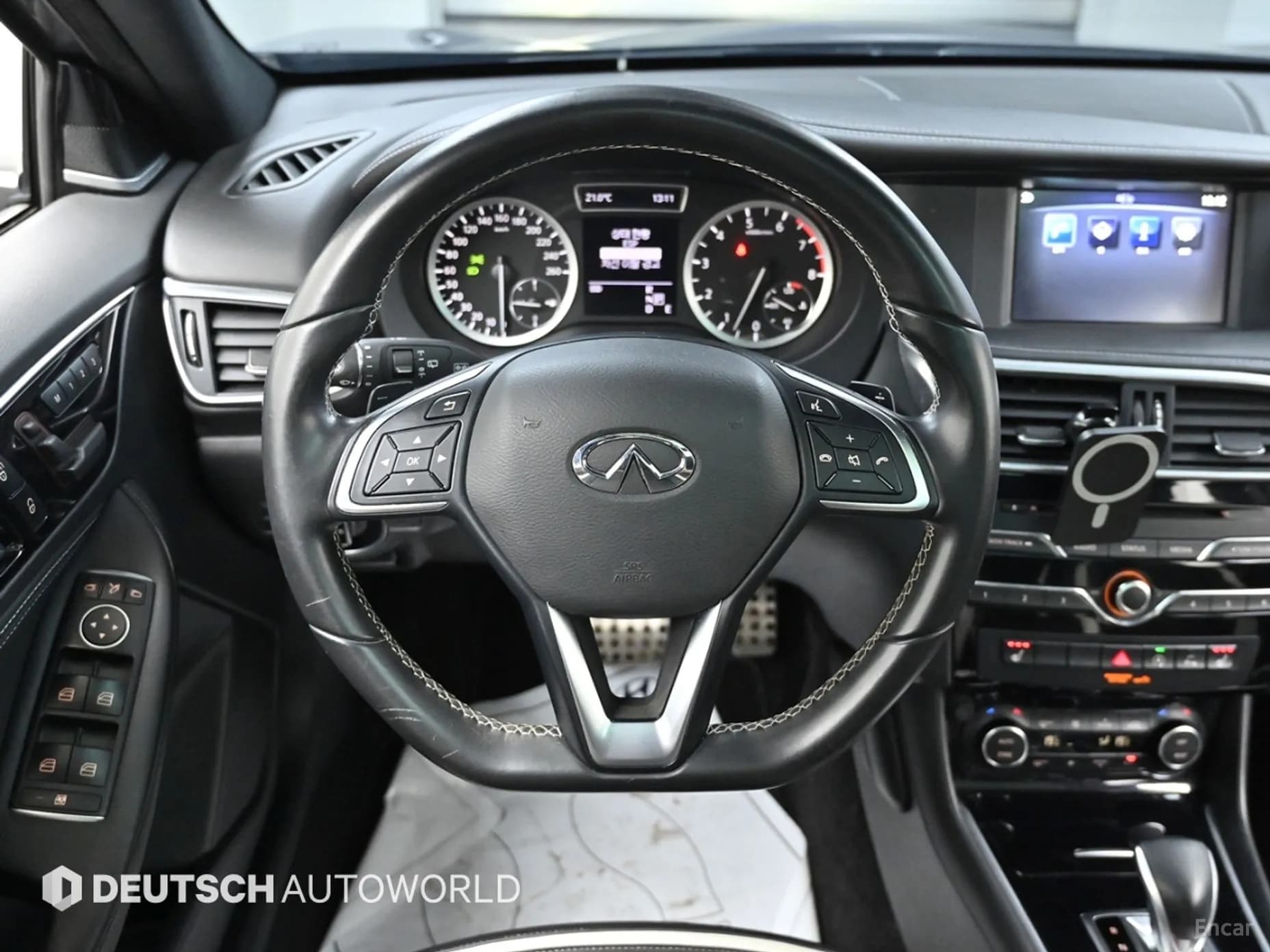Q30