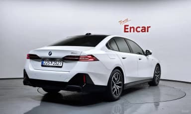 5 Series (G60)