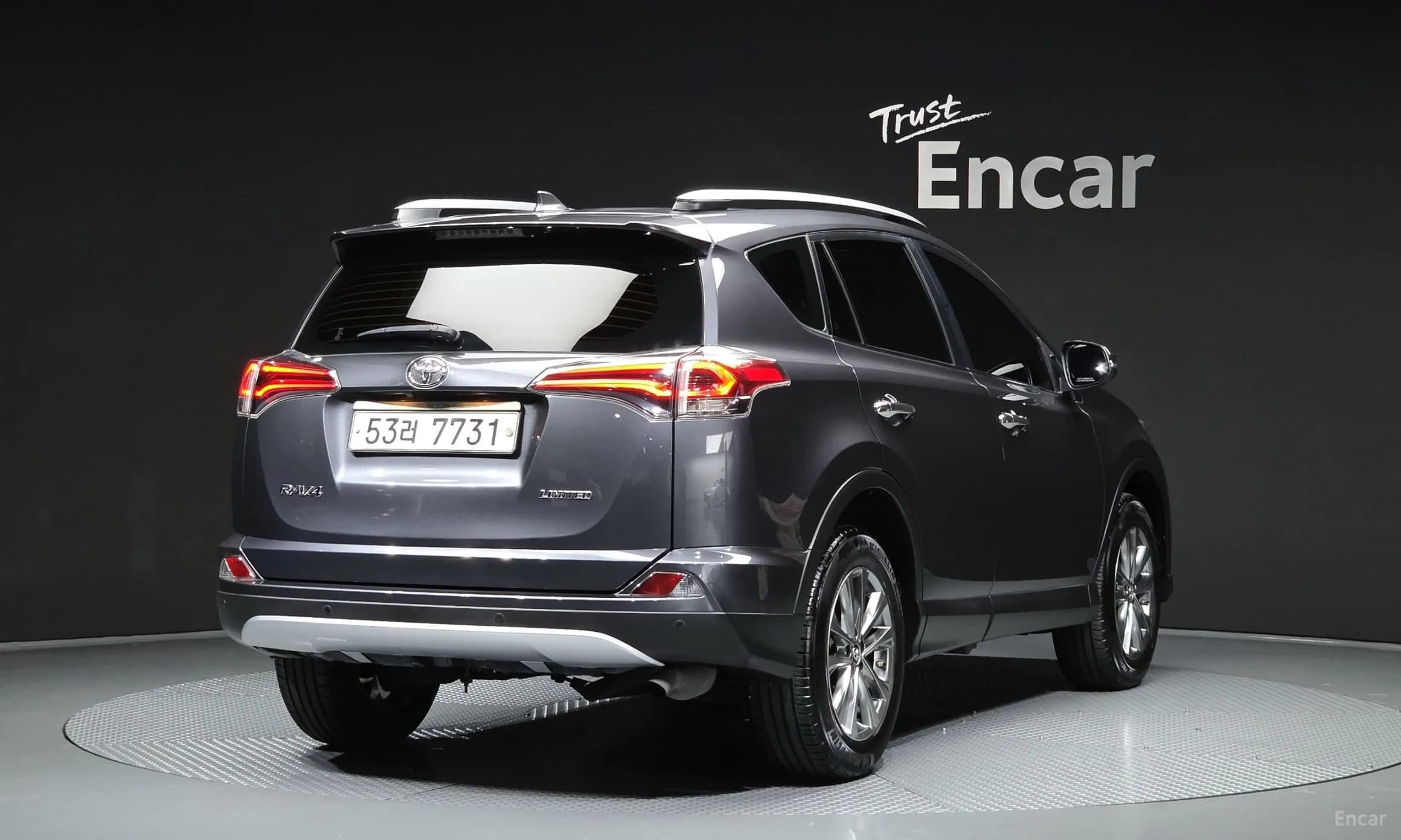 RAV4