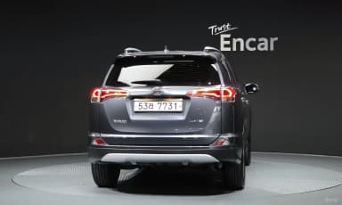 RAV4