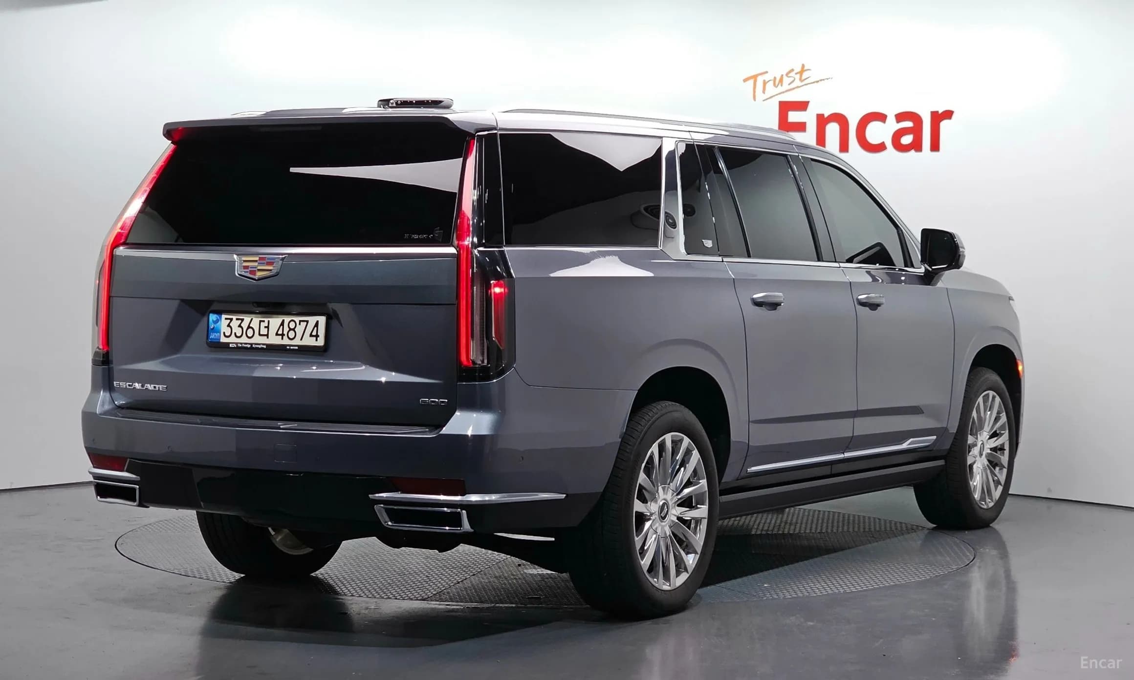 Escalade 5th Generation