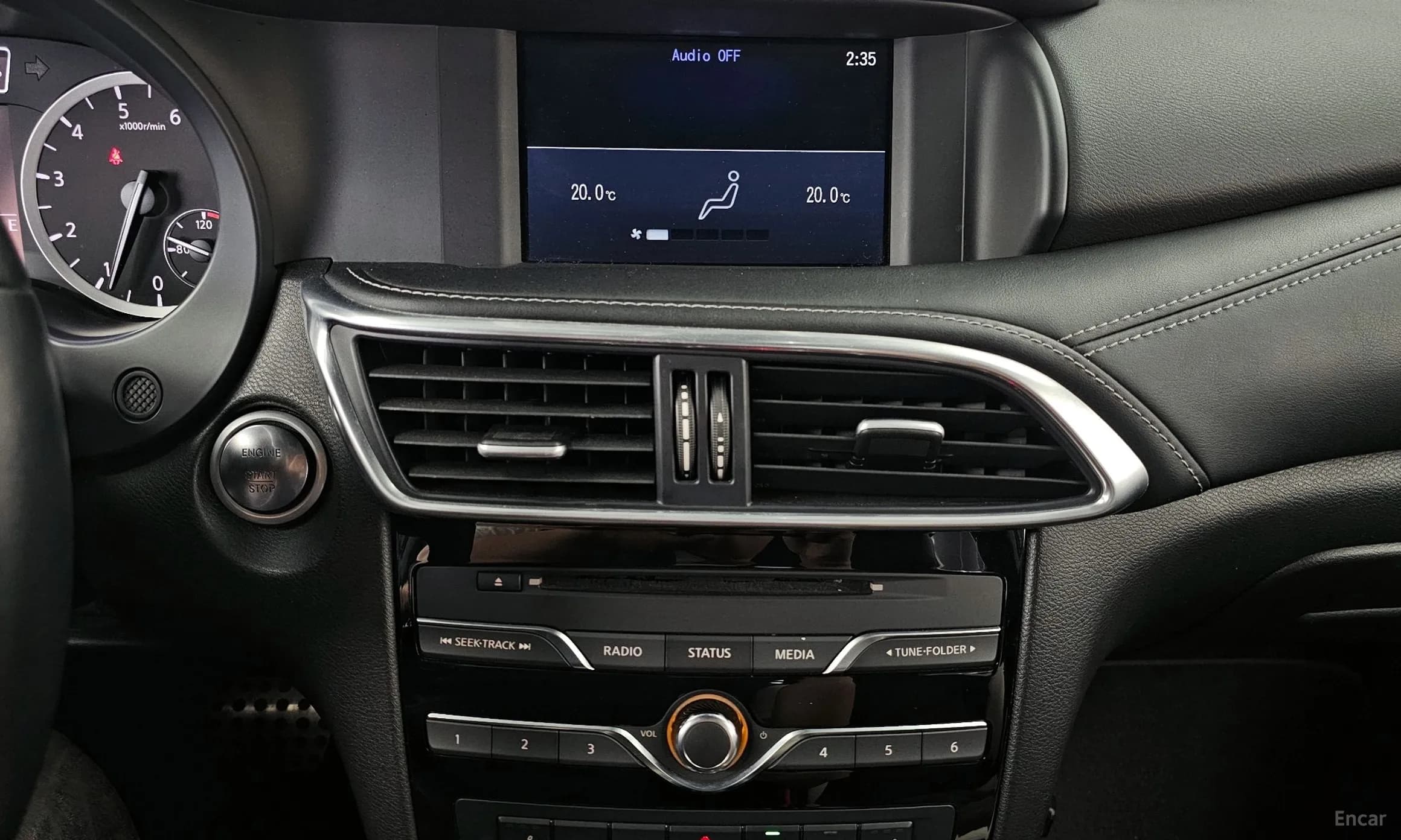 Q30