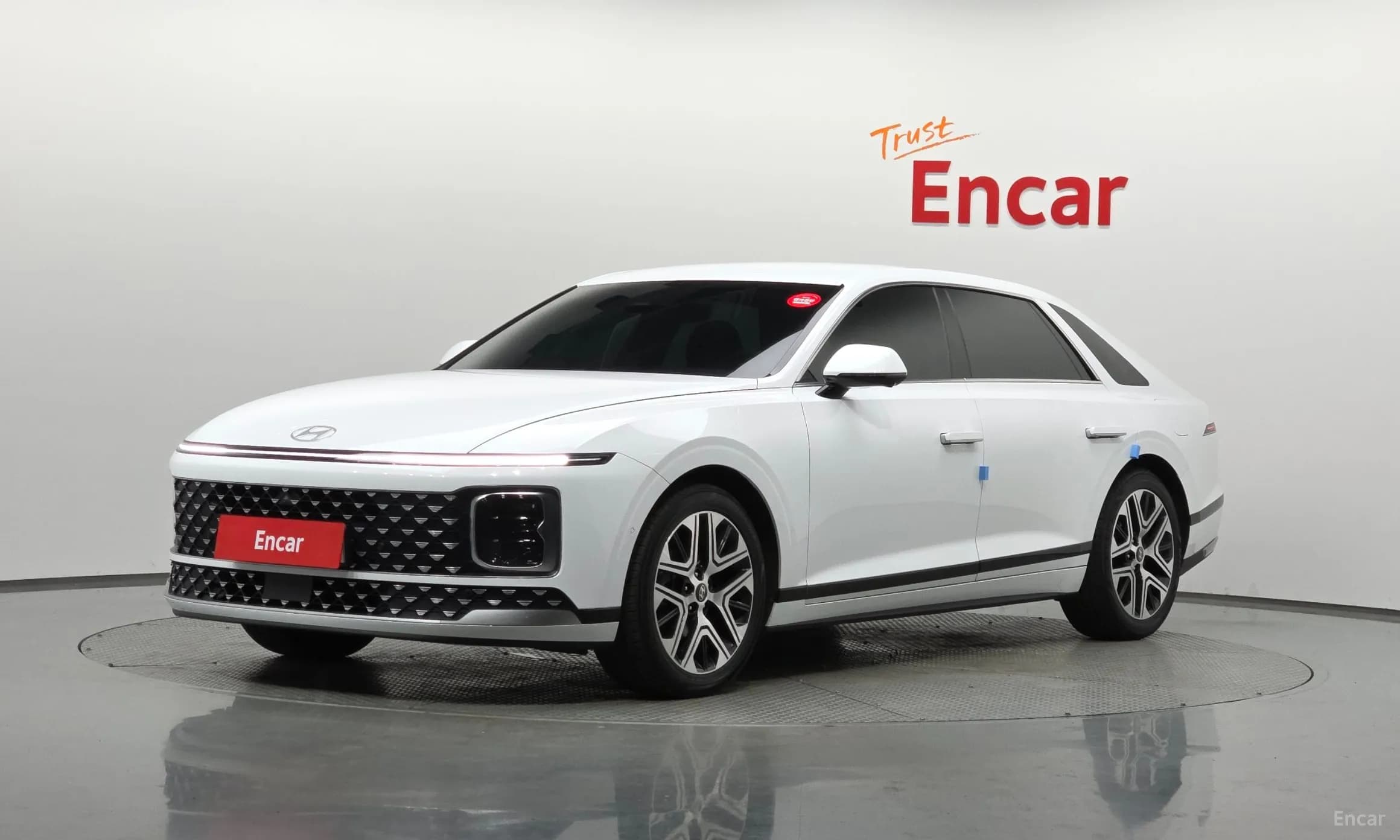 Grandeur Hybrid (GN7)