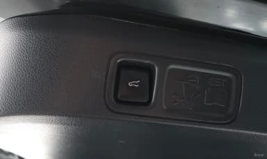 Navigator 4th generation