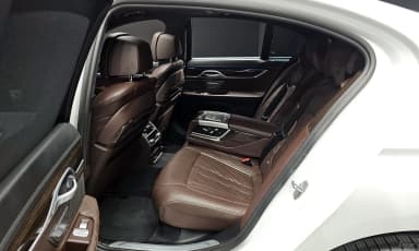 7 Series (G11)