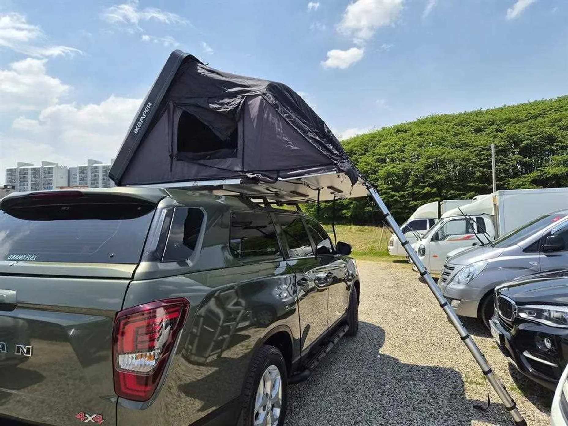 Rexton Sports Khan
