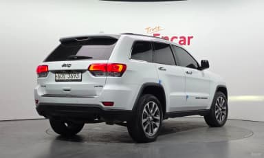 Grand Cherokee