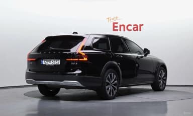 V90 Cross Country
