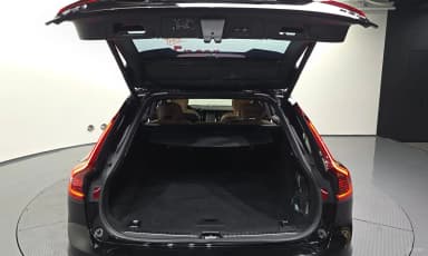V90 Cross Country