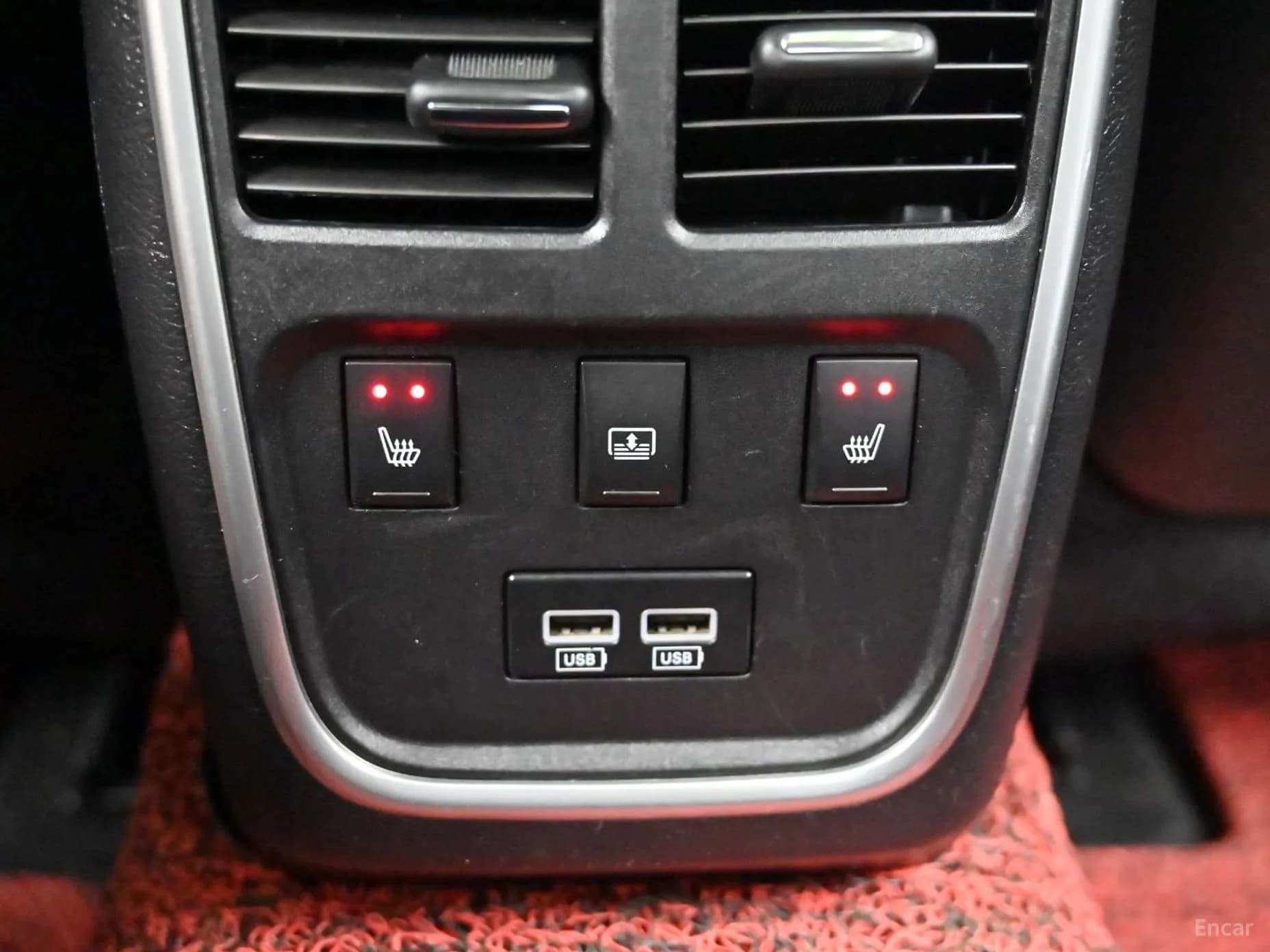 The New 300C