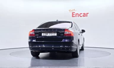 S80