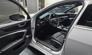 A6 (C8)