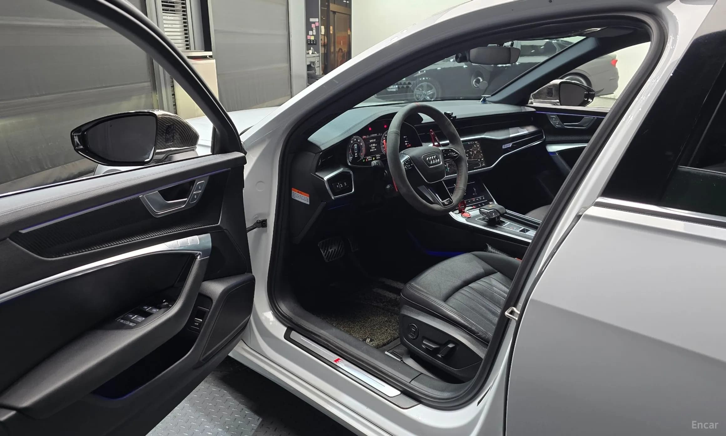 A6 (C8)