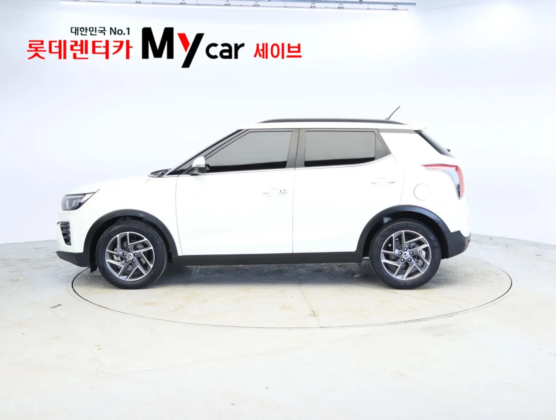 Berry New Tivoli