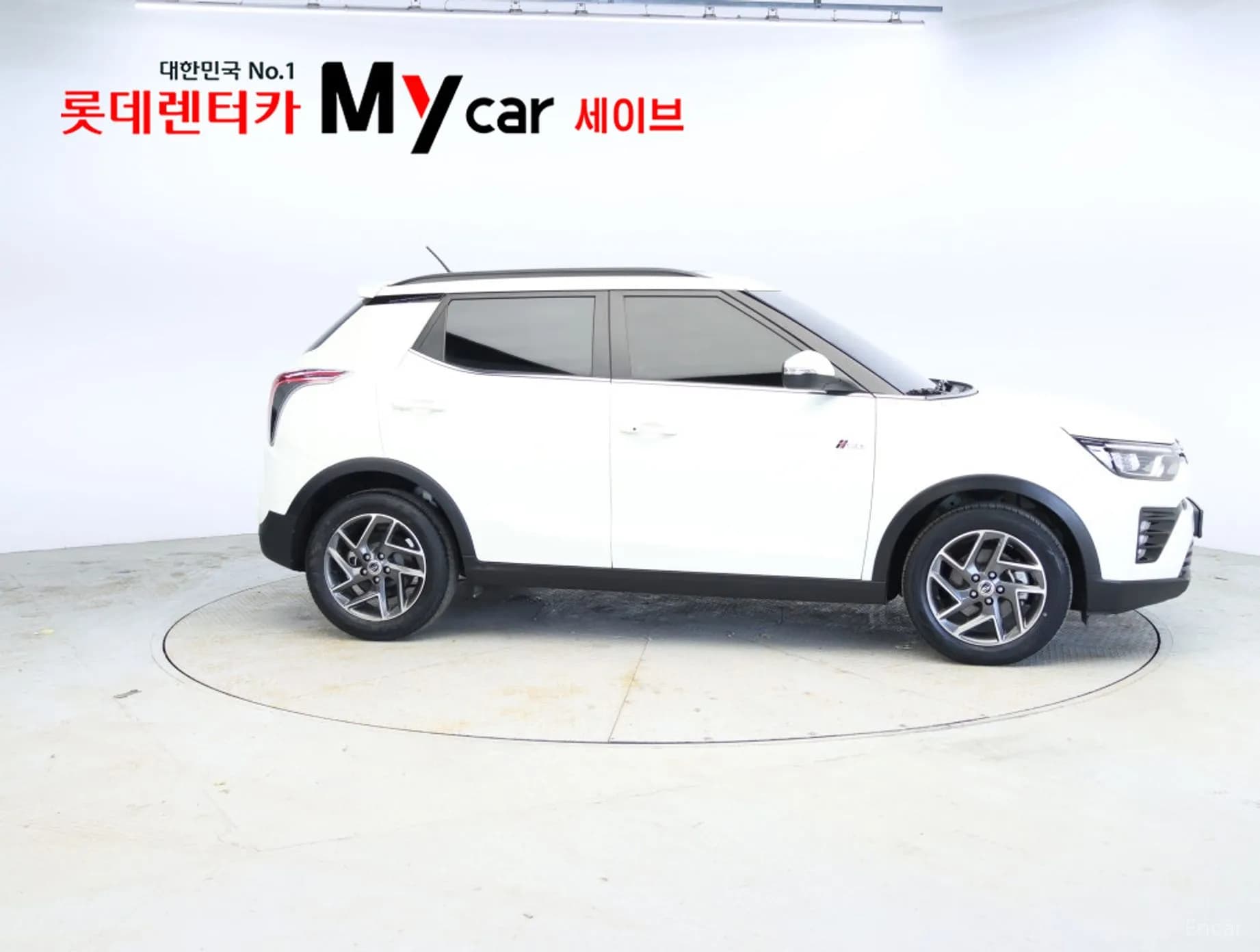 Berry New Tivoli