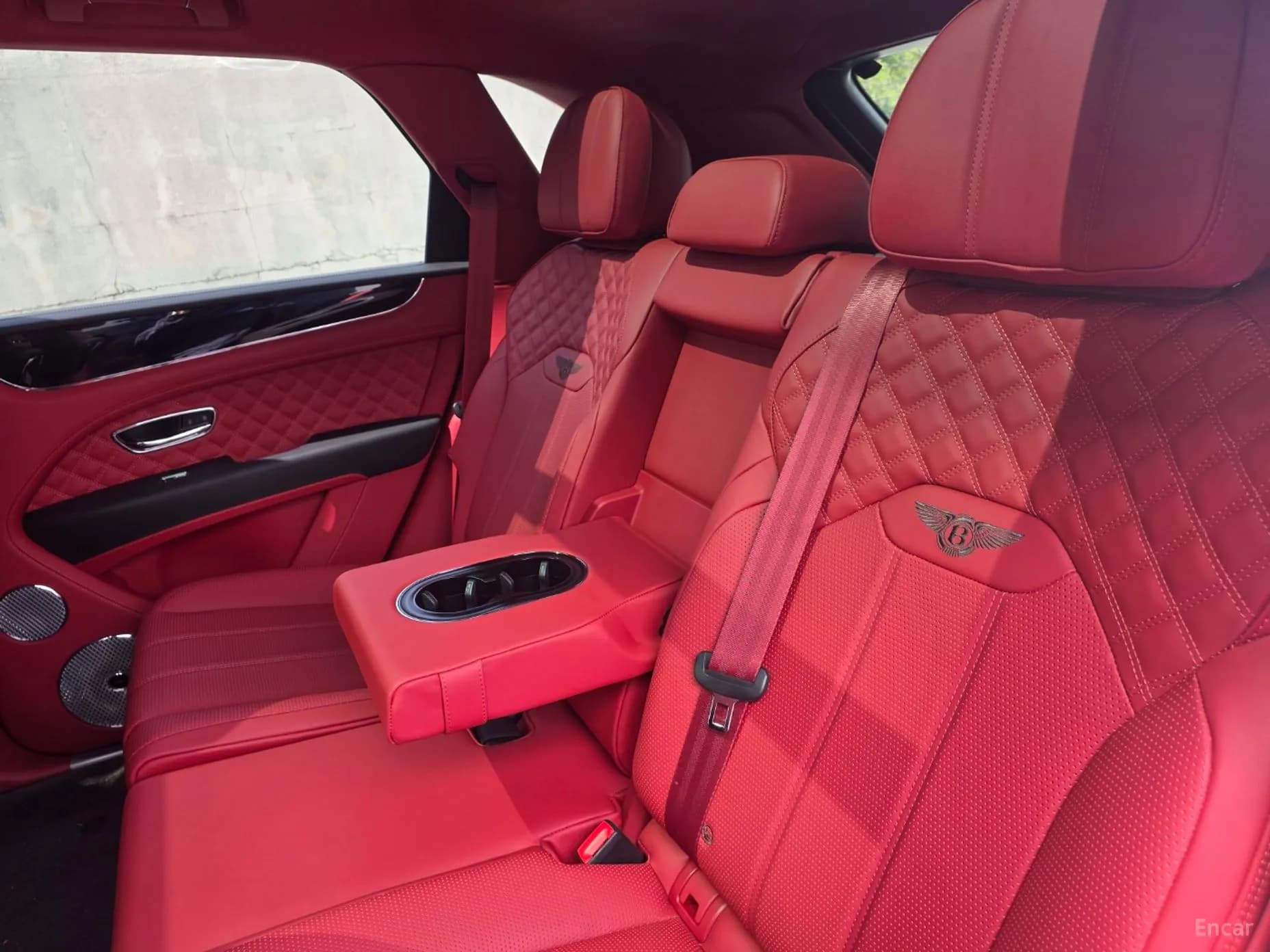 Bentayga