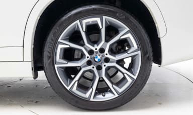 X1 (F48)